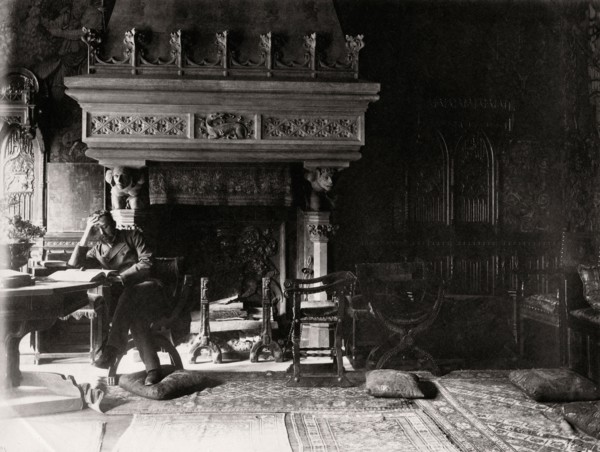 François Flameng dans son atelier