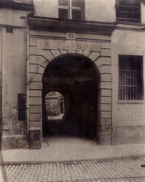 Atget, Former hotel particulier in Paris
