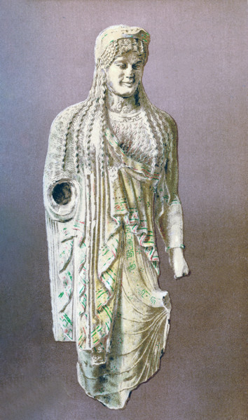 Statue de femme grecque