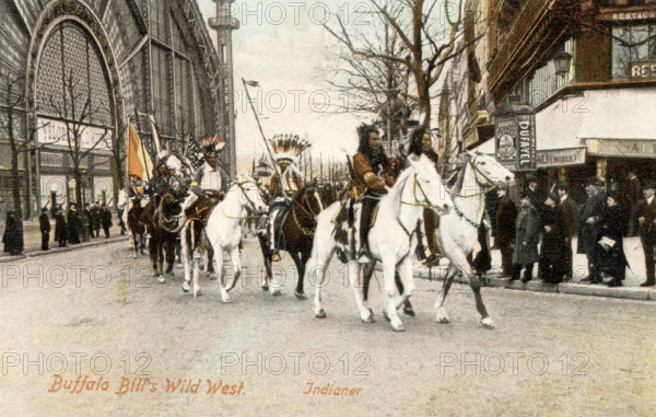 Parade of the Buffalo Bill's Wild West troupe in Paris