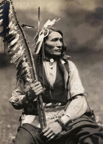 Portrait du chef Oglala sioux Iron White Man