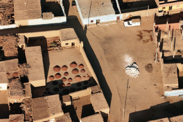 Vue aérienne du Nil entre Louxor et Assouan
