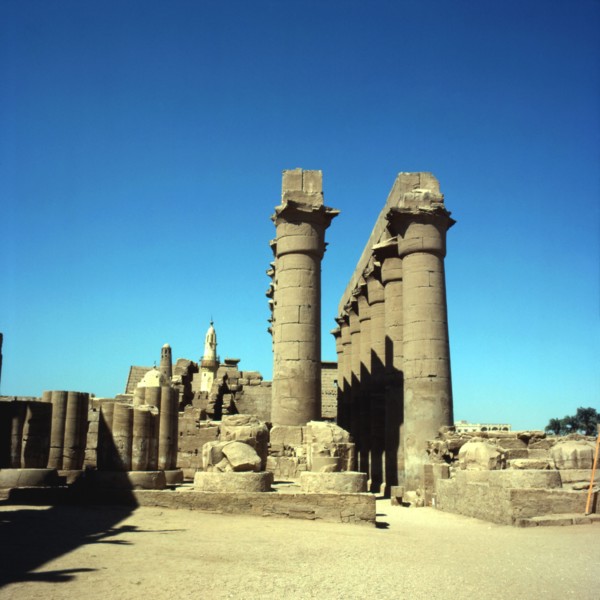Luxor, The Great colonnade