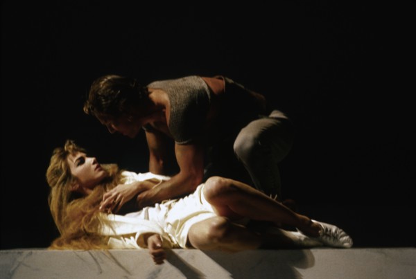 Tchéky Karyo et Myriem Roussel dans Othello, 1986