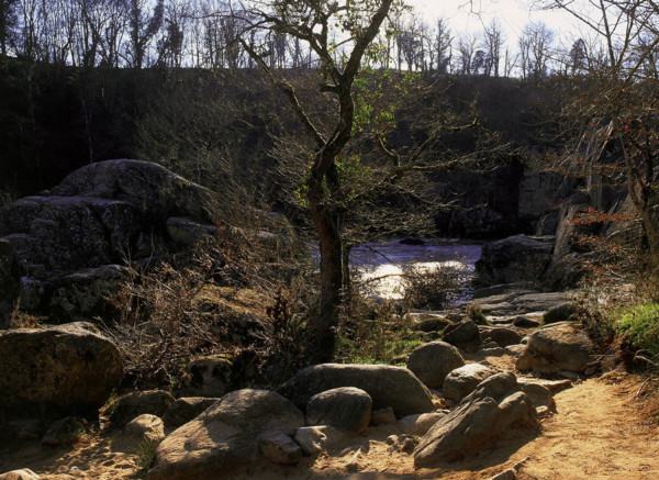 Rocks of the Portes d'Enfer