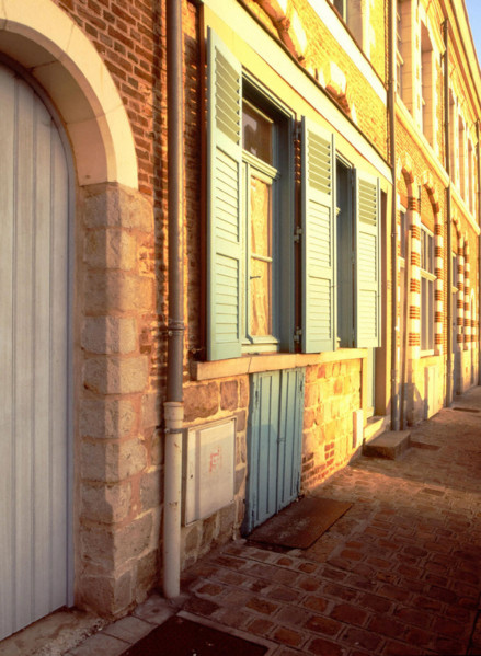 Lille, Maisons du quai du Wault côté est