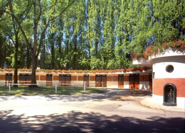 Stalles de l'hippodrome de Saint-Cloud
