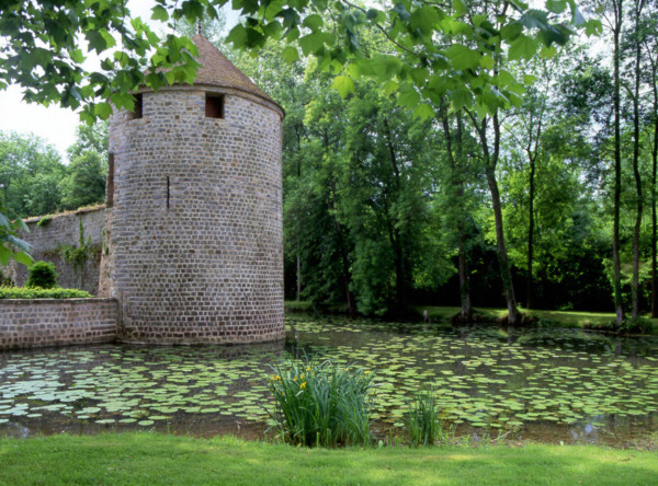Ile-de-France : vallée de l'Orvanne
Château de Diant