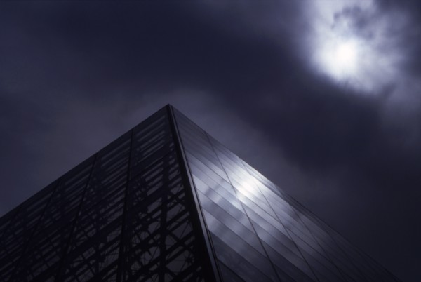 Pyramide du Louvre / Musée du Louvre / 75 Paris /  Région Ile-de-France / France