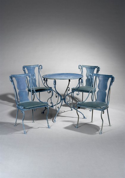 Coard, Garden furniture