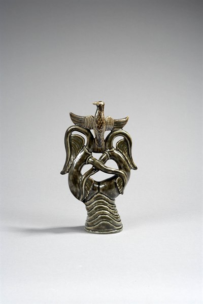 Soudbinine, Sculpture