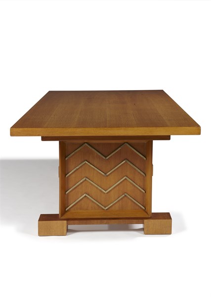Jean Royere, Table de Salle à Manger, Modèle "Pérou"