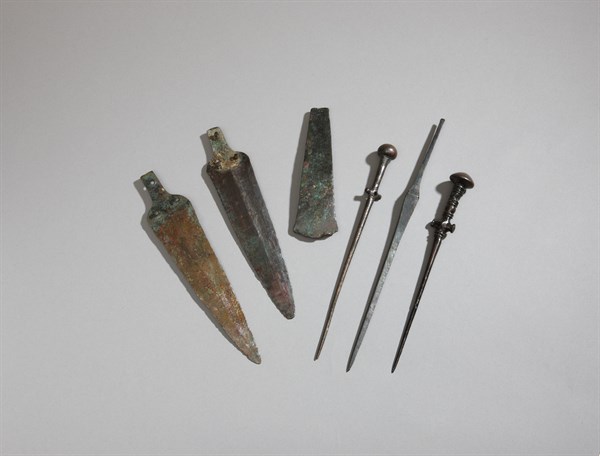 Armes