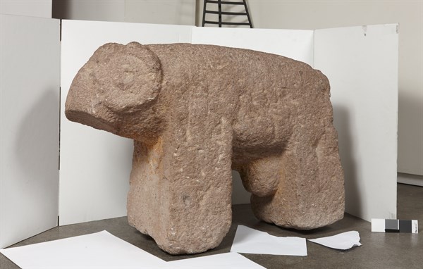 Important statue figuring a ram