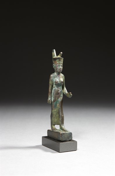 Statuette votive représentant la déesse Neith