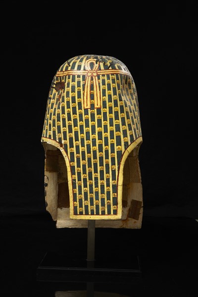 Egyptian mummy mask of a man (vue arrière)