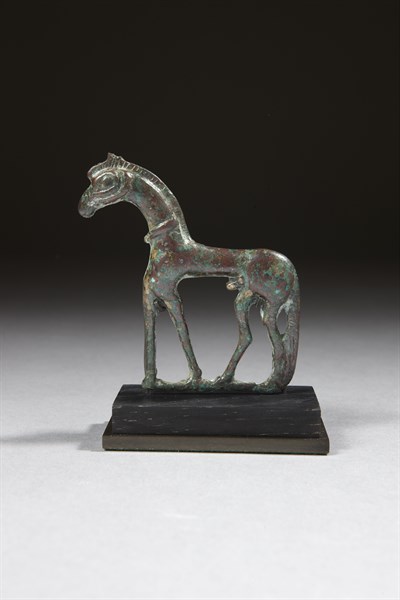 Luristan harness attachment figuring a horse