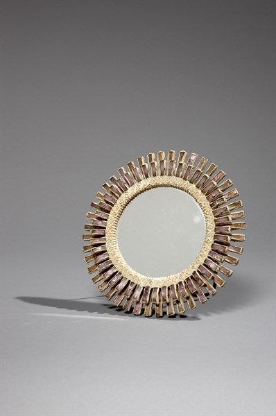 Vatrin mirror