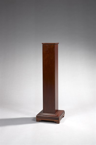 Mahogany pedestal
