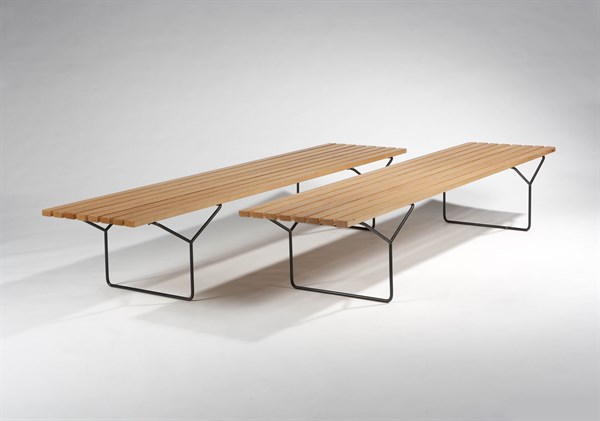 Deux bancs