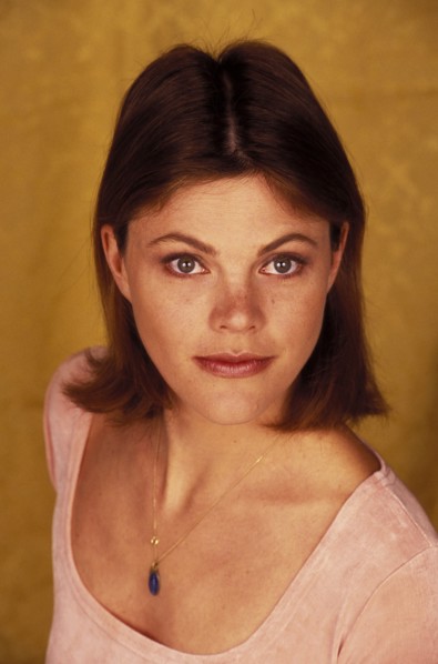 00/04/1995. STUDIO: ALEXANDRA KAZAN