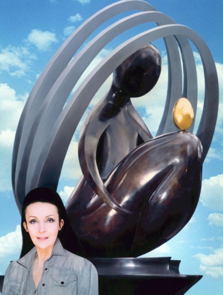 00/06/1995. LUDMILA TCHERINA CHEZ ELLE A PARIS