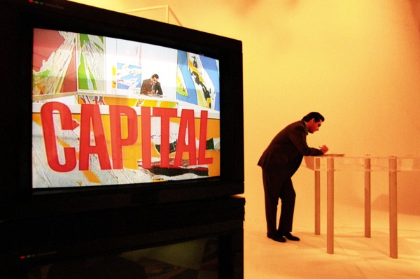 00/12/1999. TV. "CAPITAL" : 10 ANS DEJA !           **EMBARGO N°25 A MATCH**