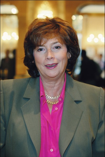 06/09/2000. RENTREE DE FRANCE 2, FRANCE 3 + LA 5 EMEPHOTO N°11: B. SCHOENBERG, RETIREE