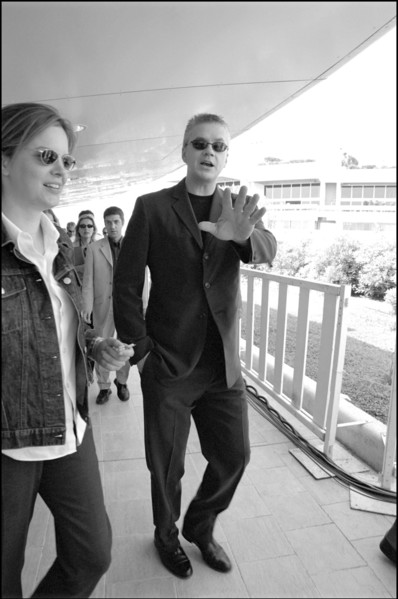 05/18/2001 54th Cannes film festival: photocall & press conference of "Human Nature"