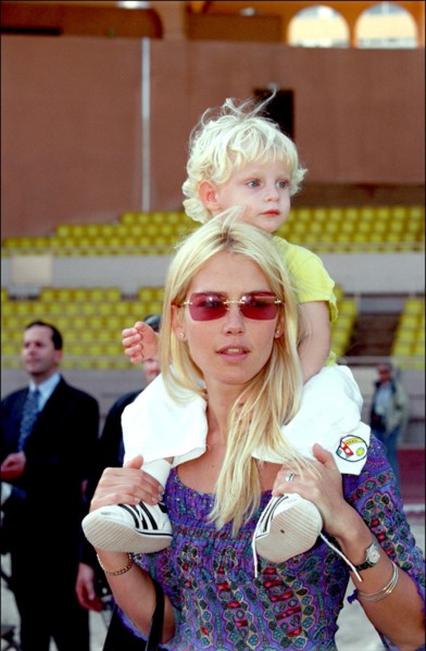 05/22/2001. " Amade" fundraiser all star soccer game. Prince Albert's Star Team v.Formula One Team