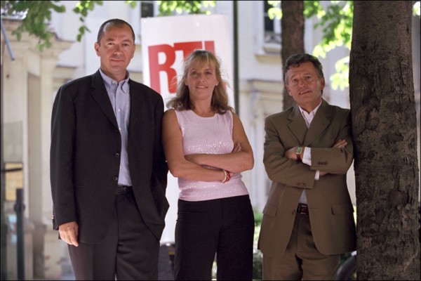 08/00/2001. RTL radio station presents 2001/2002 new schedule.