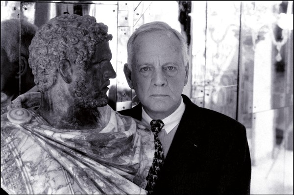 Loris Azzaro