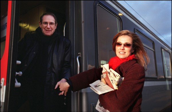 02/27/2002. Actor-director Robert Hossein stars in Jean-Paul Sartre's "Huis Clos" with Natacha Amal and Melanie Page.
