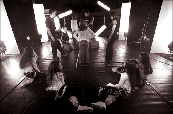 03/00/2002. EXCLUSIVE: Shooting Priscilla's new release on video.