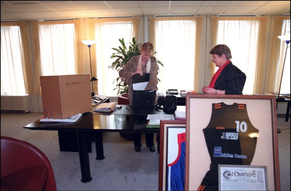 05/03/2002 EXCLUSIVE Marie-George Buffet's last day as sports minister