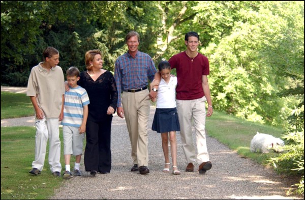 06/24/2002. **EXCLUSIVE**. Close up Grand Duke Henri of Luxembourg