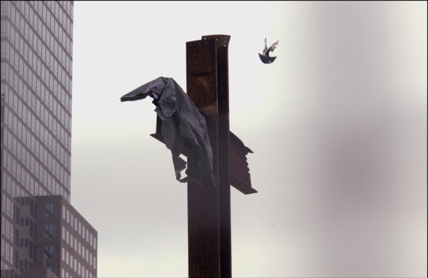 09/00/2002. Ground Zero, one year after...
