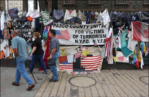 09/00/2002. Ground Zero, one year after...