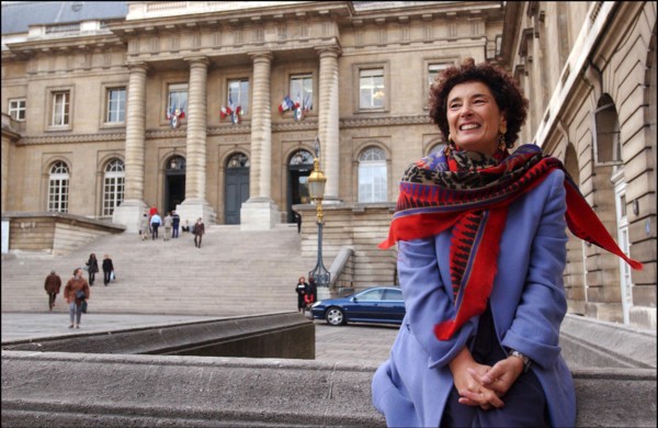 10/15/2002. EXCLUSIVE Francoise Rudetzki, chairman of "SOS attentat" association, in Paris courthouse
