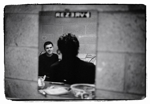12/00/2003. EXCLUSIVE: On tour with Jamel Debbouze...