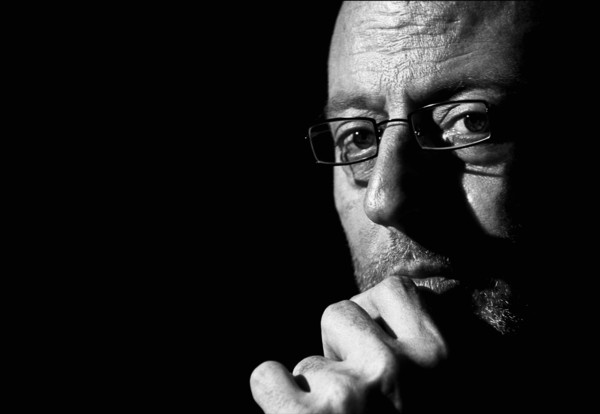 12/00/2003.  Close-up of French actor Jean Reno.