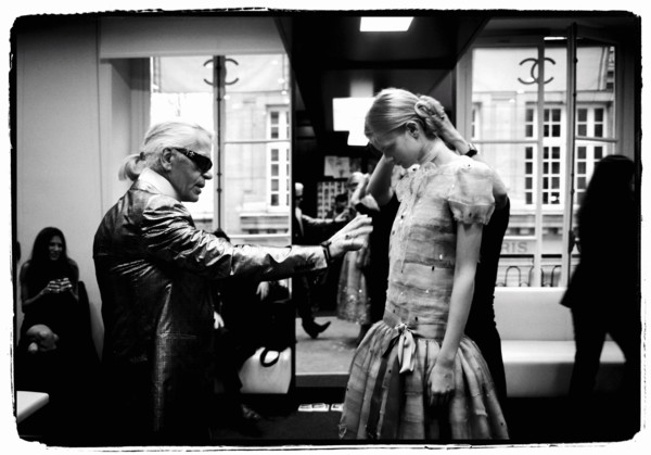 01/00/2004.  Chanel Fashion Designer Karl Lagerfeld, backstage of the Haute Couture Spring-Summer 2004 fashion show.