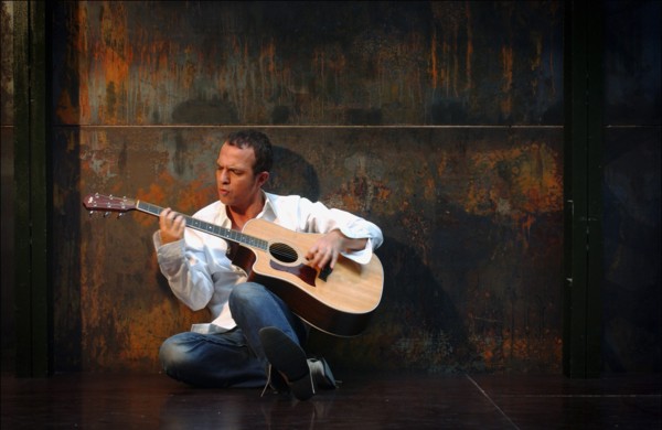 03/00/2004.  Close-up of French singer Calogero;
