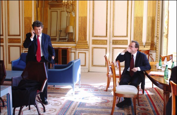 04/01/2004. EXCLUSIVE Jean-Louis Borloo, the fisrt day of the new Minister for Employment, Labor and Social Cohesion.
