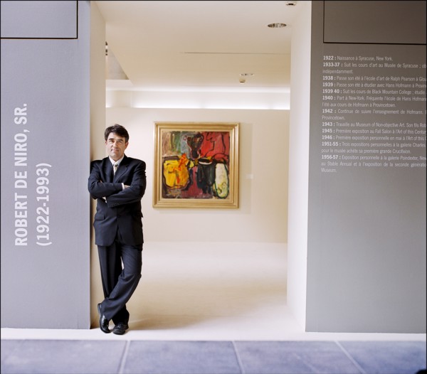 06/18/2005. American actor Robert De Niro opens exhibition of Robert De Niro Sr. paintings at La Piscine in Roubaix.