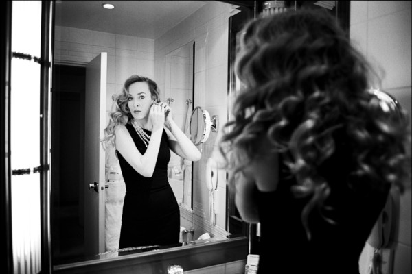 04/05/2006.  Jerry Hall, ambassadress of the Bayer Health Care program.