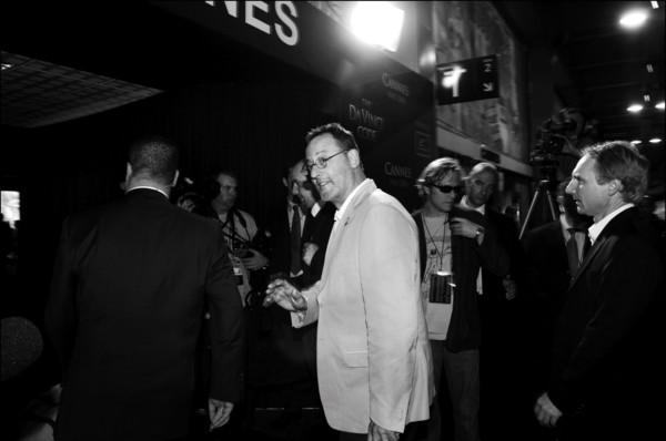 05/16/2006. Arrival of Da Vinci Code crew at Cannes rail station.