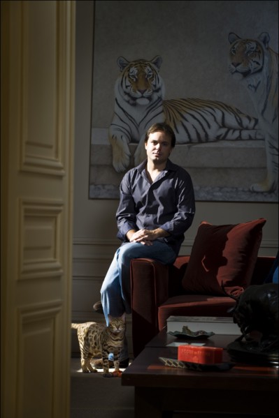 10/09/2008. EXCLUSIVE. Close up french writer Romain Sardou.