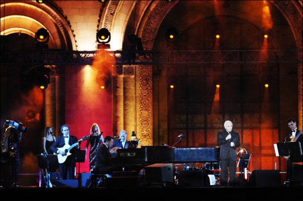 Concert de Charles Aznavour à Erevan (Arménie), le 30 septembre 2006