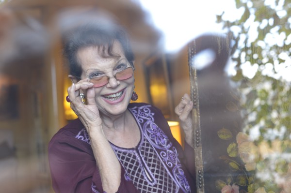 Claudia Cardinale chez elle à Paris